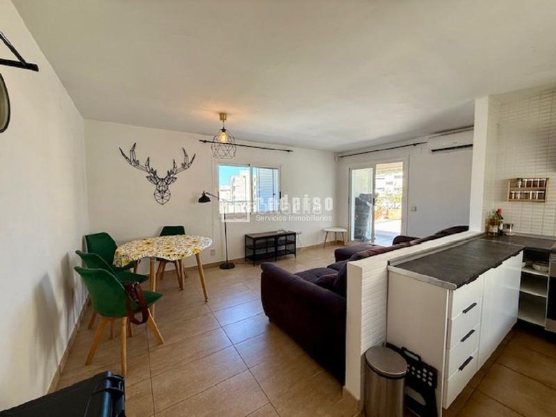 Foto b51b34cc-02c2-4b65-bd14-cf98a0c258b8. Attique avec chauffage parking piscine dans Playa de San Juan Alicante