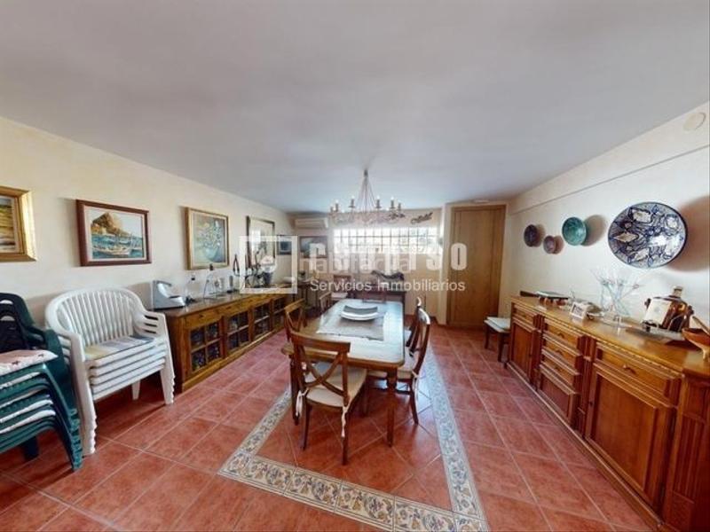 Foto 03eb18ed-fdcb-436d-9977-6a9a710b4eec. Xalet amb calefacció piscina a Almajada-Ravel Mutxamel