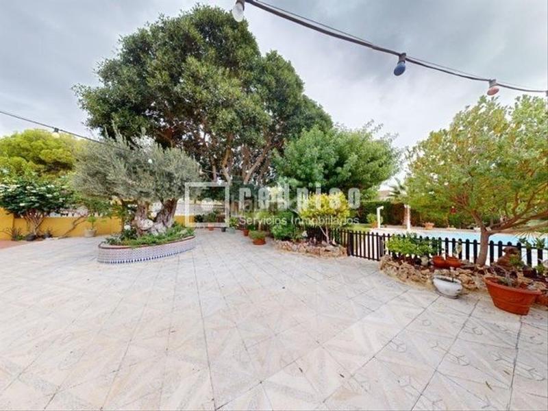 Foto 11dcf2eb-bfb7-4573-bdfa-d3f95ebc7e8b. Xalet amb calefacció piscina a Almajada-Ravel Mutxamel