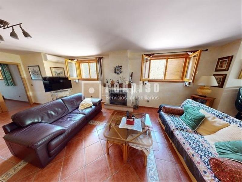 Foto 41f4fc81-5836-48db-a323-6ac76c01aa09. Xalet amb calefacció piscina a Almajada-Ravel Mutxamel