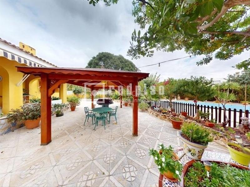 Foto 470b8555-57b8-4634-9889-cc72fc853e4f. Xalet amb calefacció piscina a Almajada-Ravel Mutxamel