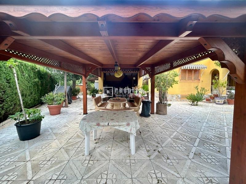 Foto c45055af-391c-4bfd-ad46-f5e4e95a44d3. Xalet amb calefacció piscina a Almajada-Ravel Mutxamel