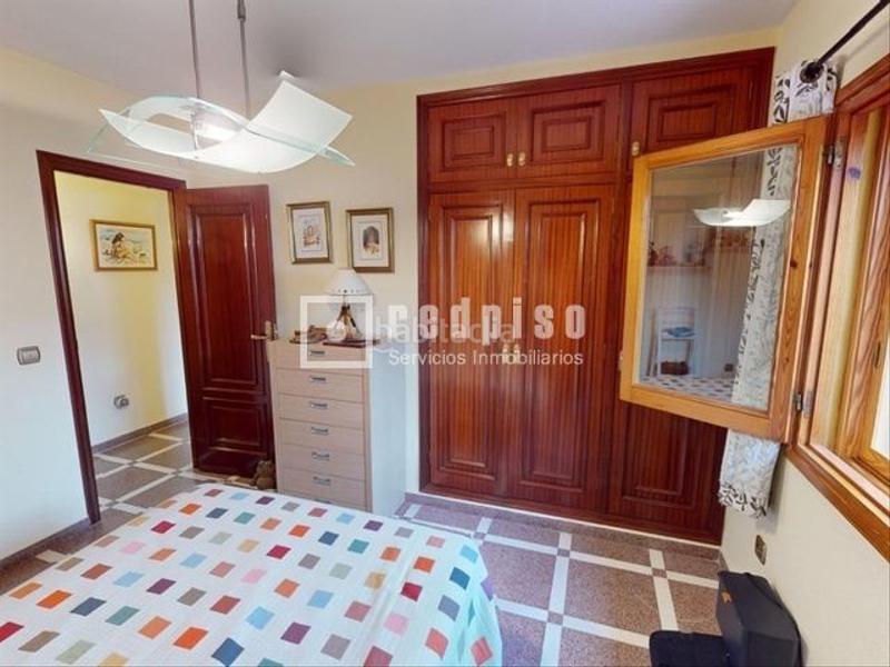 Foto cf4e57e1-7038-452c-adad-3070a999b096. Xalet amb calefacció piscina a Almajada-Ravel Mutxamel