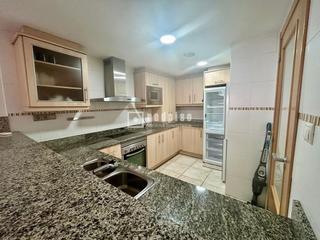 Pis  Aguila. Venta vivienda de 2 dormitoios, 2 baños con ascensor