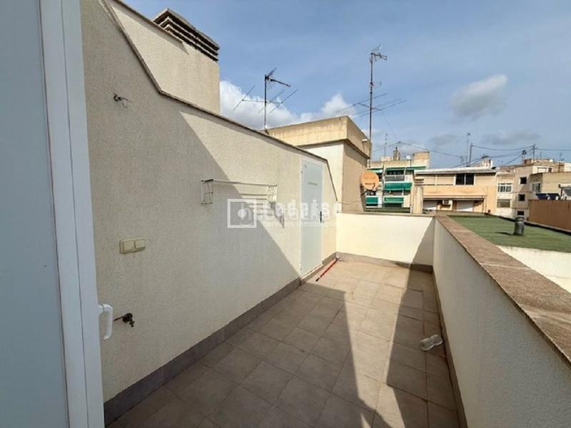 Foto c70a5ff9-4b0c-40c3-9a48-c184269663a6. Attique avec chauffage dans Carolinas Bajas Alicante