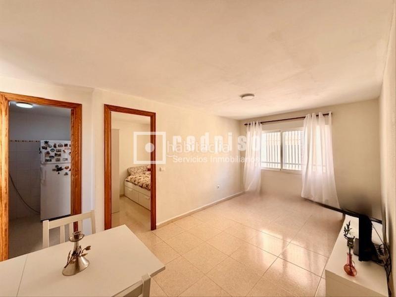 Foto b959703f-b16c-44a1-bdd6-5b2e4507875e. Appartamento con riscaldamento in Florida Baja Alicante