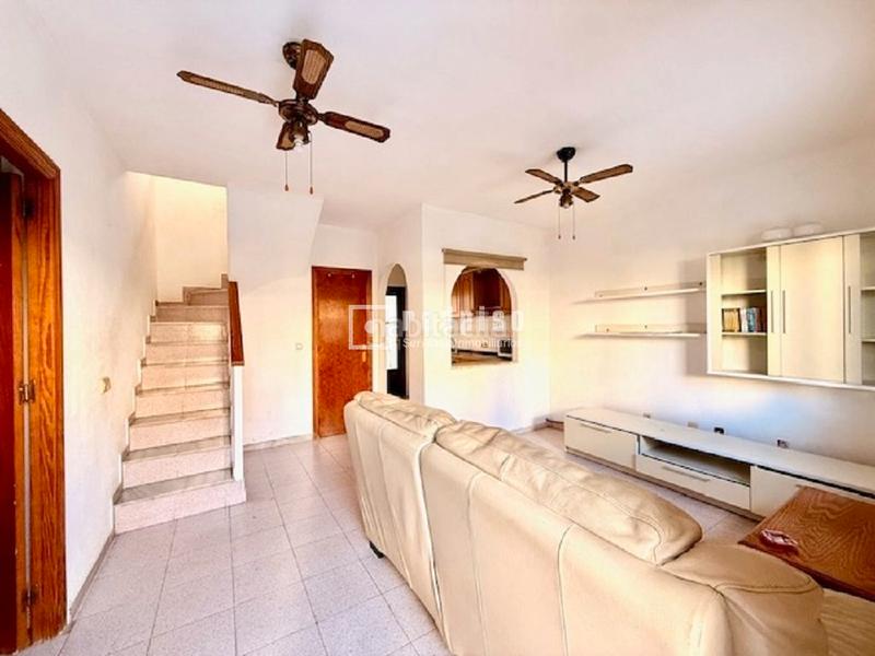 Foto 3848a906-33b2-4970-9f47-48bbd09c0179. Casa con riscaldamento parcheggio piscina in Monte Faro-Altomar II Santa Pola