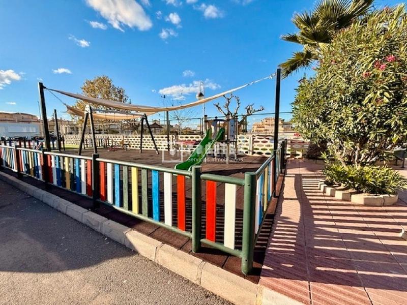 Foto d07a369c-4eb6-4ea7-a418-563d30bc9d77. Casa con riscaldamento parcheggio piscina in Monte Faro-Altomar II Santa Pola