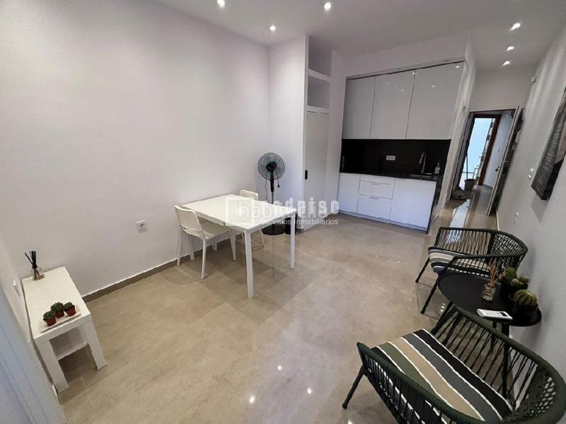 Foto b37c212f-e808-4f63-8382-324fde5e01cd. Affitto appartamento in Benalúa Alicante