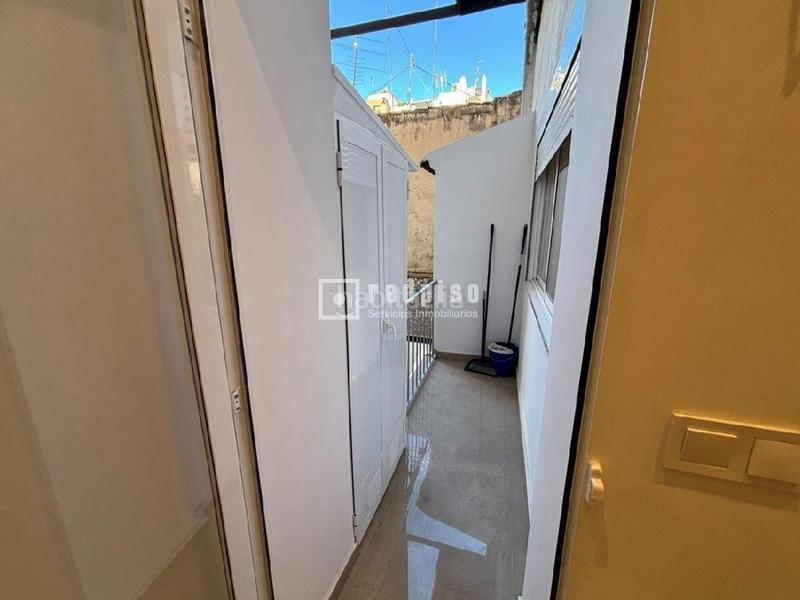 Foto b6a5a5cb-1e79-4112-8901-0a152ebc290f. Affitto appartamento in Benalúa Alicante