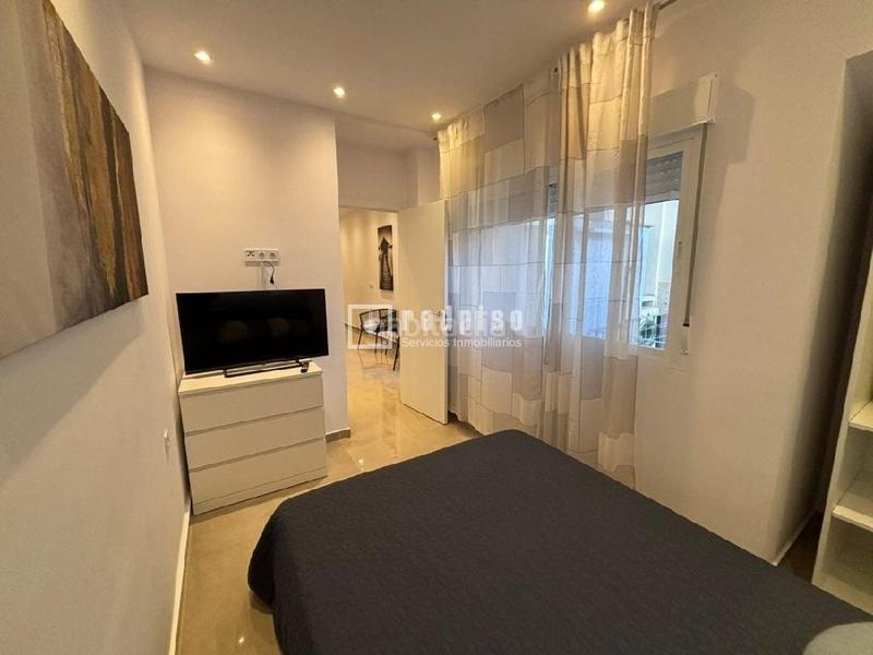 Foto 76ae46fc-6f63-4abb-85e0-73704eeb1a18. Location appartement dans Benalúa Alicante