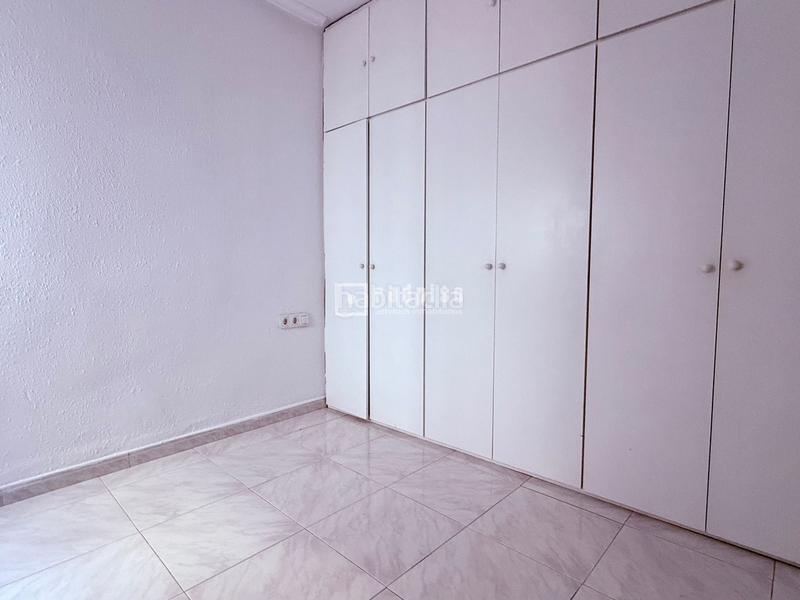 Foto a9a70aa6-fab3-499b-8031-bf01ca6446d6. Piso en Barrio Benicalap Valencia