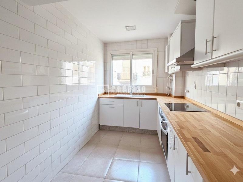 Foto 7ef7d374-4a8e-4fbd-97e8-e5a3951658a7. Appartement dans El Botànic Valencia