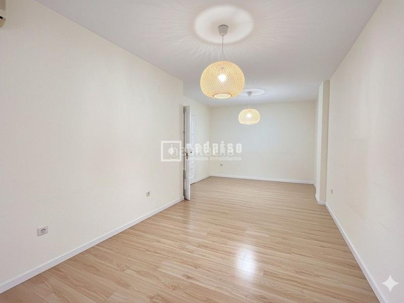 Foto 8badbec3-86db-4192-bd36-7e8069460a07. Appartement dans El Botànic Valencia