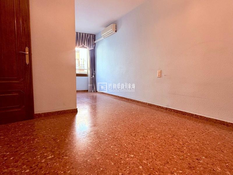Foto fdf62e03-c28f-4570-a8a8-1297843eb852. Appartement dans El Botànic Valencia
