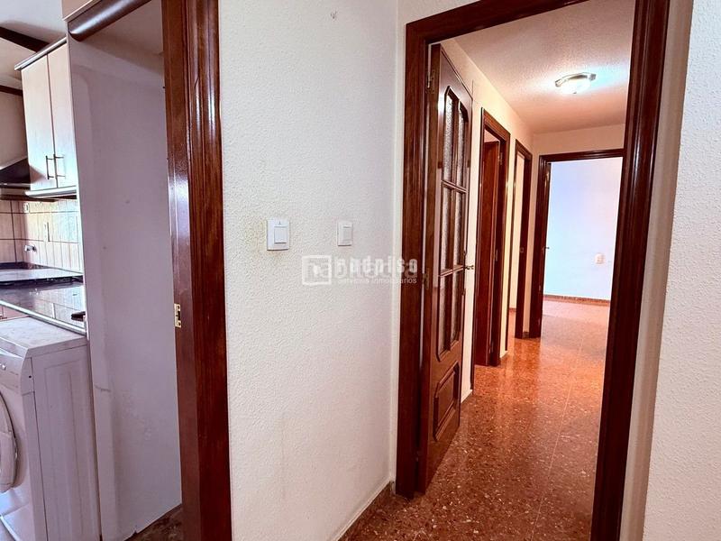 Foto bac5aa30-1dbd-4a43-ad14-d0c1bedf2be4. Piso en El Botànic Valencia