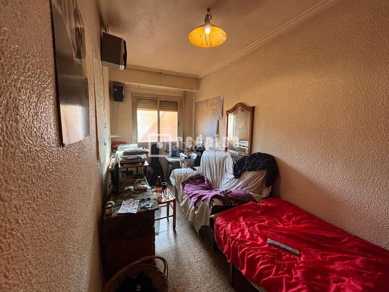 Foto 43fbf994-f312-4d88-818f-2b699a36c6ce. Piso en Barrio Benicalap Valencia