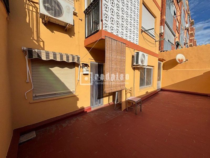 Foto 7504de71-7afa-4537-a644-e8320a767bda. Piso en Barrio Benicalap Valencia