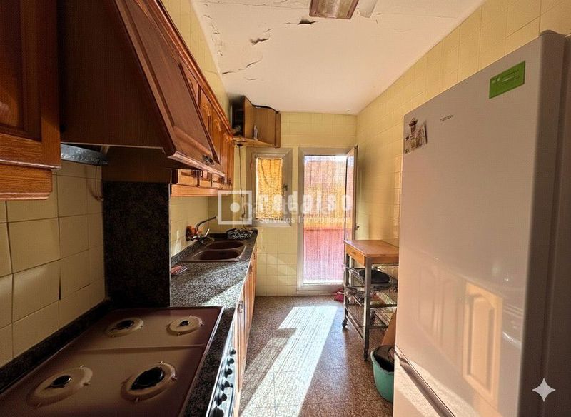 Foto 95230027-dd92-40c0-adce-037074c3be9d. Piso en Barrio Benicalap Valencia