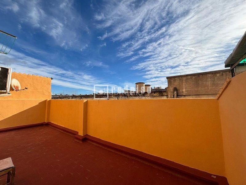 Foto a5232575-ad71-49c6-92de-1fd20ae43711. Piso en Barrio Benicalap Valencia