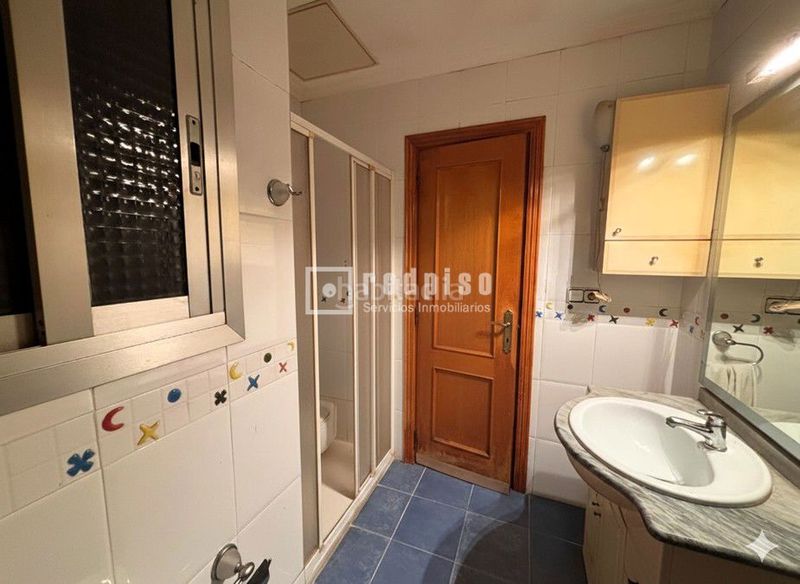 Foto d4dd5c82-6293-42d6-a1da-9f12a901b207. Piso en Barrio Benicalap Valencia