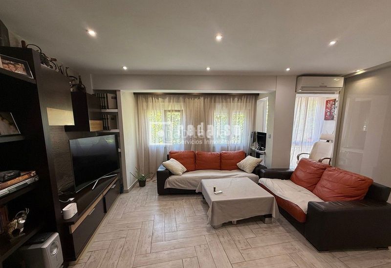 Foto 1c7f325d-2994-4e30-9606-e8884609d4eb. Piso en Barrio Benicalap Valencia