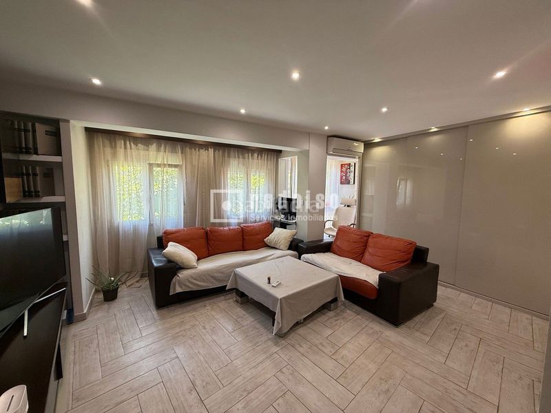 Foto eb85514a-04eb-405b-b822-718bee9df69c. Piso en Barrio Benicalap Valencia