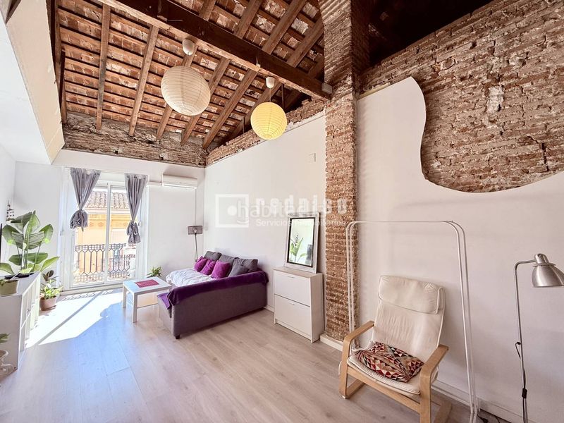 Foto f12c25bf-75da-4550-8bb3-be290a055284. Flat with heating in El Botànic Valencia