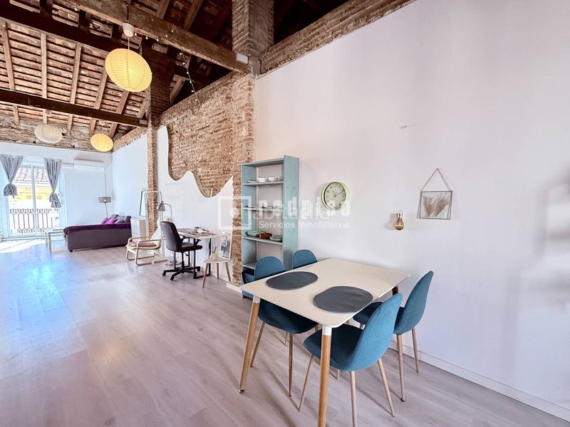 Foto fda7f69e-acc5-4870-bb0b-9f08c8f8633d. Flat with heating in El Botànic Valencia