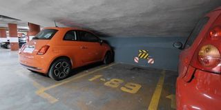 Lloguer Aparcament cotxe a De guillem de castro 46. Plaza para coche pequeño