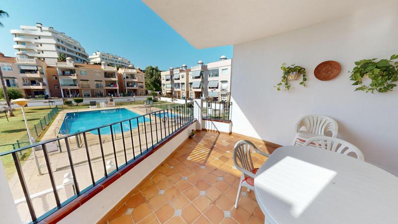 Foto cbd7b7a1-cc3c-45cb-b13f-ad4eaa034ce9. Location appartement avec chauffage parking piscine dans Mijas