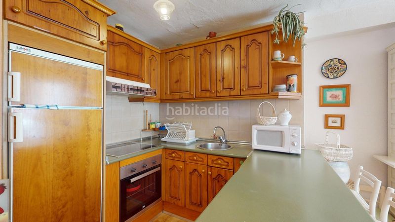 Foto 295bb646-72ba-49a3-a9b1-75909c3b3490. Rent flat with parking in Playa de los Boliches Fuengirola