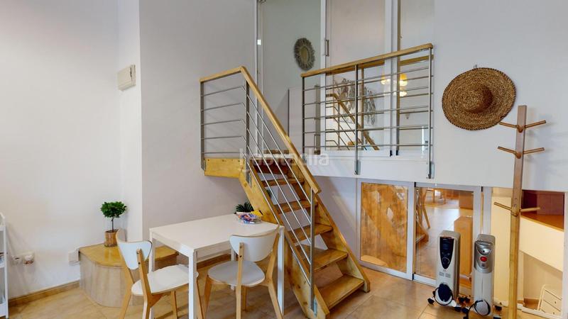 Foto 0120b363-784f-4497-aba0-152cd48b143d. Alquiler piso loft de tres dormitorios dos baños en los boliches en Fuengirola