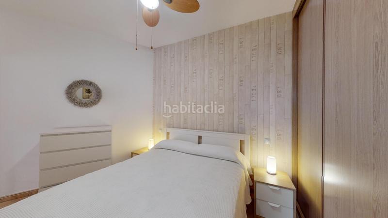 Foto 24805e2a-ab30-4f89-9160-17ccc21b1882. Alquiler piso loft de tres dormitorios dos baños en los boliches en Fuengirola