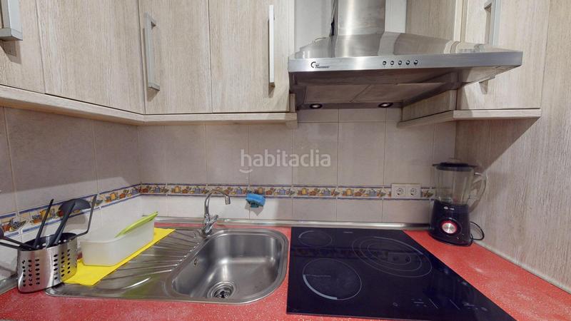 Foto 8ef725a2-9288-4948-a6ba-9448b35a53fc. Alquiler piso loft de tres dormitorios dos baños en los boliches en Fuengirola