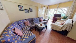 Planta baixa  Avenida mijas. Piso cntrico  de tres dormitorios.
