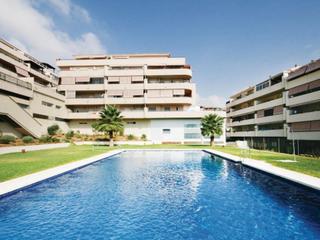 Rent Penthouse  Calle camino del albero. Ático en alquiler de larga temporada en las lagunas de 1 dormito