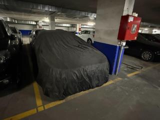 Autoparkplatz in Centro ciudad. Plaza garaje.