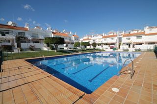 Casa a schiera  Calle pinzón. Chalet adosado en venta zona castillo