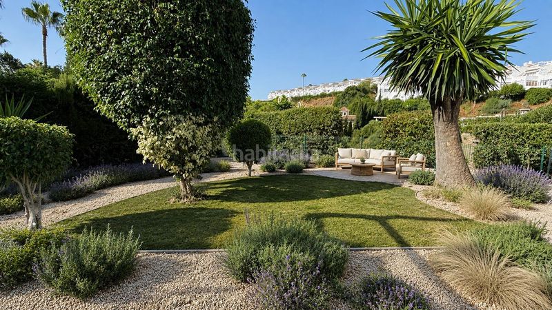 Foto 0d4aa7b8-1560-41b6-b218-7e04798d9872. Casa adossada amb calefacció aparcament piscina a Mijas
