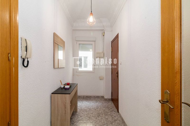 Foto b6d95779-6385-43e4-ac32-ef3c9342e9d0. Pis a Russafa Valencia
