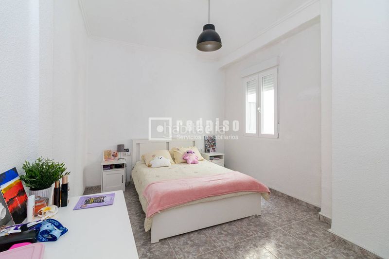 Foto de333a19-8eb5-4133-8126-905efd35e466. Pis a Russafa Valencia