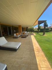 Planta baixa a Puerto de Sotogrande-La Marina. Venta de apartamento en ribera del marlin, sotogrande