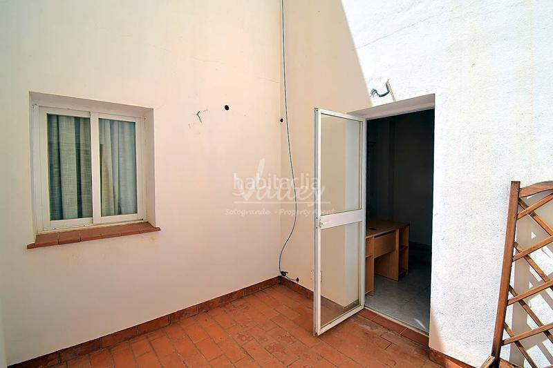 Foto 6a1b6dc3-049f-4e8c-807a-2ac1996584eb. Bureau dans San Enrique-Guadiaro-Pueblo Nuevo Sotogrande