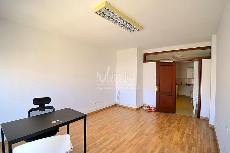 Foto 935b1714-c25c-4730-aff5-aea0f4747633. Bureau dans San Enrique-Guadiaro-Pueblo Nuevo Sotogrande