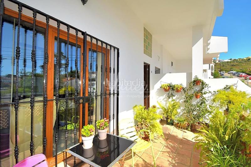 Foto 35c80d54-3615-4bfe-ad87-7893ad805d08. Casa a schiera con parcheggio in Torreguadiaro-San Diego Sotogrande