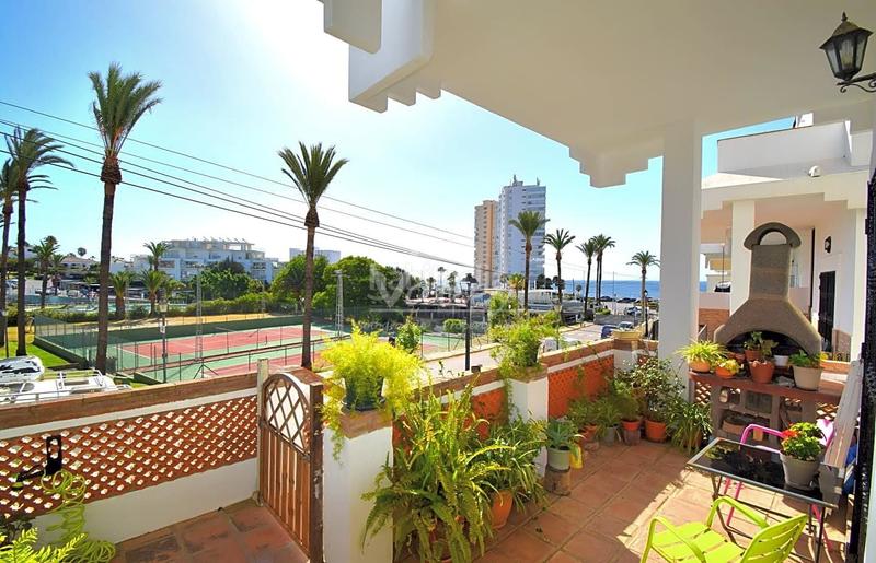 Foto 826125d4-d8dc-4d6b-a93e-8c84bddd0e82. Casa a schiera con parcheggio in Torreguadiaro-San Diego Sotogrande