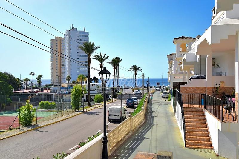 Foto 000d788b-5c5a-4125-bc30-ba8a55f2950f. Maison jumelée avec parking dans Torreguadiaro-San Diego Sotogrande