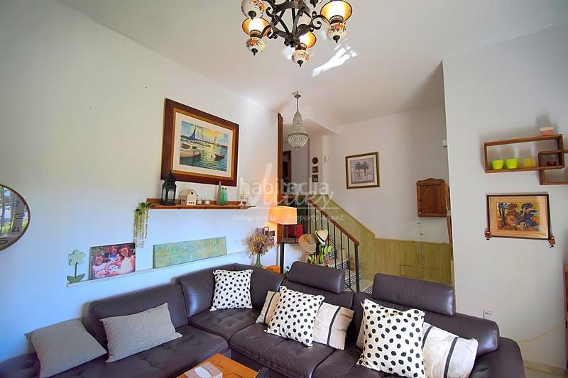 Foto 70689430-e687-409d-8e6e-15328d9a455c. Semi detached house with parking in Torreguadiaro-San Diego Sotogrande