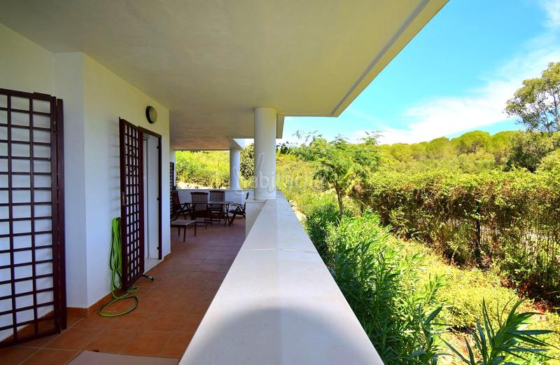 Foto efaef0f9-ab64-4482-9146-016ef9571150. Alquiler apartamento en La Alcaidesa